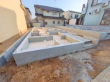 新築一戸建て