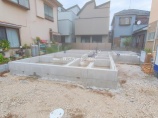  新築一戸建て