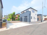  新築一戸建て