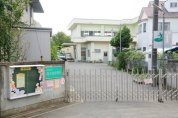 向小金保育所
