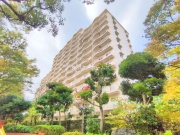 サンライトパストラル五番街D棟【中古マンション】