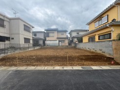 敷地面積約42坪の整形地で様々なプランに対応可能です！