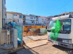 流山市三輪野山１丁目
