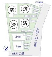 南東道路に面しているので日当たりが良く、自然光がたっぷりと差し込む明るい住まいを実現します。道路からのアクセスも良好で、車の出入りがスムーズです。周囲の景観を楽しみながら、快適な生活を送ることができる理想的なロケーションです。
