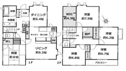 5SLDKで収納豊富な間取。2階にはWIC、納戸も完備でお部屋がスッキリと使う事が出来ます。
