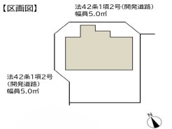 北西角地の恵まれた立地が、奥行きと広がりを感じさせる空間を演出します
