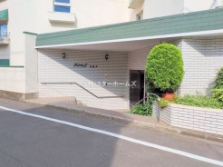 松戸市常盤平陣屋前