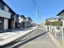 緑が豊富なエリアで周辺環境も充実し安心して暮らせる場所です。
