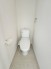 温水洗浄機能付きトイレで、日常のひとときに清潔と快適さをプラス。家族全員がリフレッシュできる心地よいトイレタイムをお届けします。
