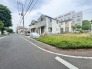 周辺には新しい住宅が多く街並みもきれいです！