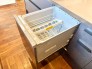 忙しい毎日を支えてくれるビルトイン食洗機。手間をかけずに洗浄でき、キッチン時間がぐっと快適になります。

