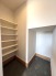 広々とした玄関にはシューズクロークを完備。動線もスムーズで、靴や荷物をすっきり収納でき、いつでも整った玄関を保てます。
