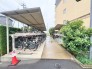 自転車を雨や日差しから守り、長くきれいな状態をキープ。安心して使える環境で、毎日のサイクリングを快適にサポートします。
