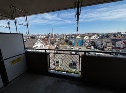 広がる街並みを眺めながら、ゆったりとした時間を