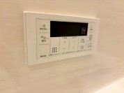 【浴室用給湯リモコンパネル】